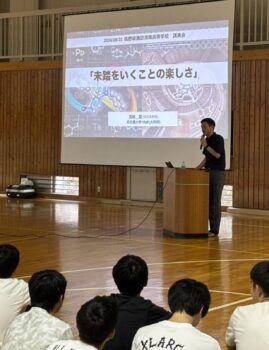 長野県諏訪清陵高等学校で講演してきました